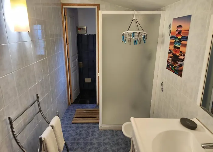 Deux Pieces Confort D'aullene Apartment