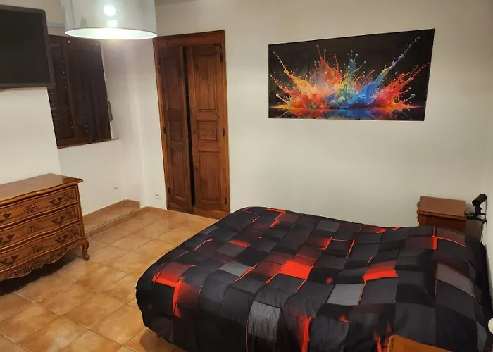 Deux Pieces Confort D'aullene דירה *